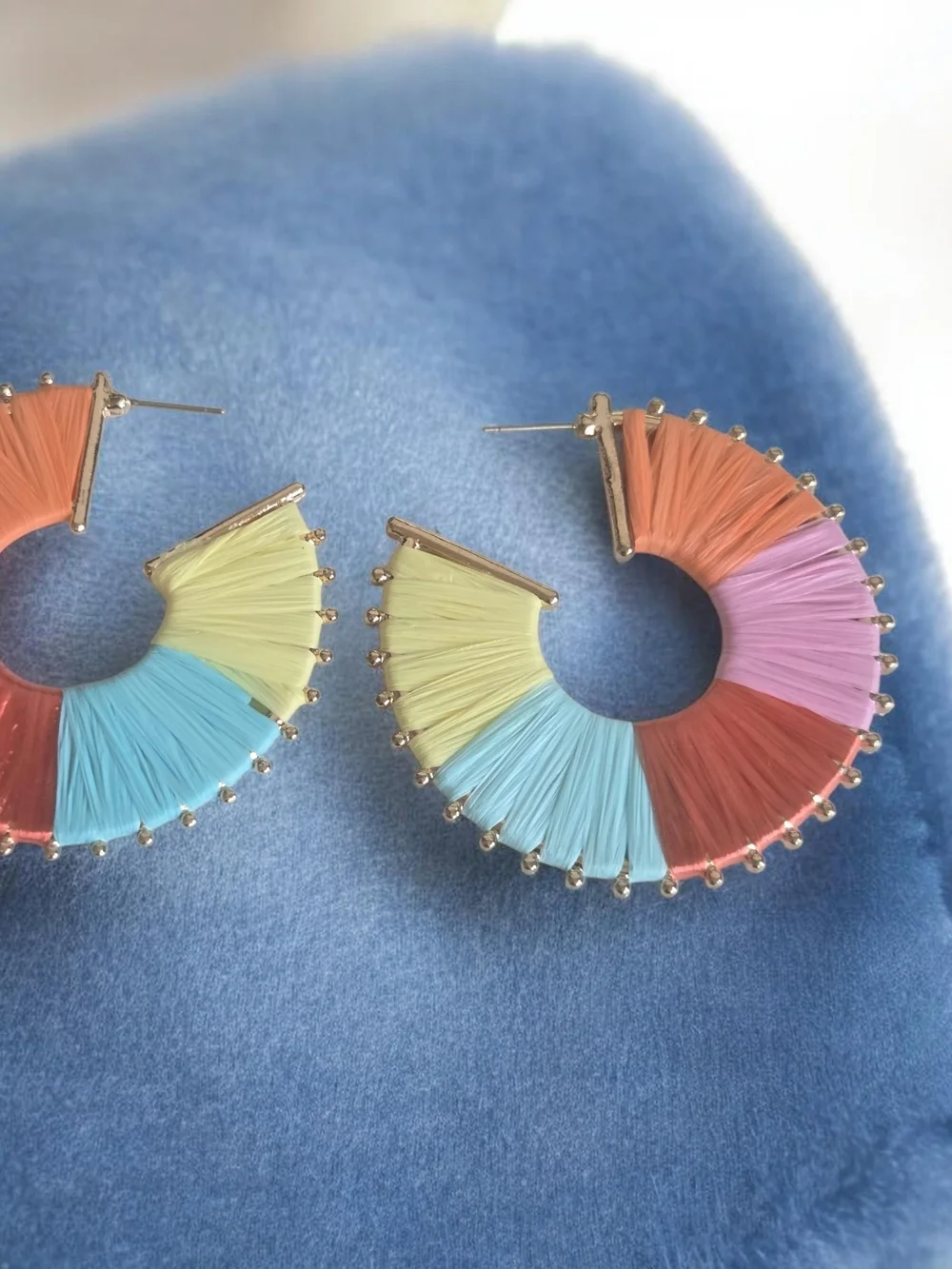 Colorblock Raffia Hoop Earrings - Multi-Color